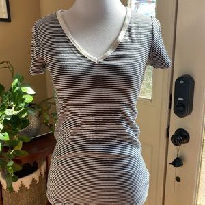 GAP modern V Neck Black & White Striped Tee